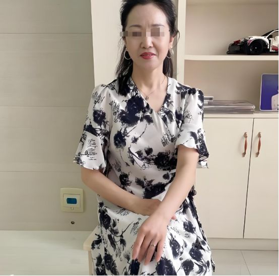 年后保姆全部继承遗产儿子看监控崩溃pg试玩上海保姆照顾79岁老太半(图5)